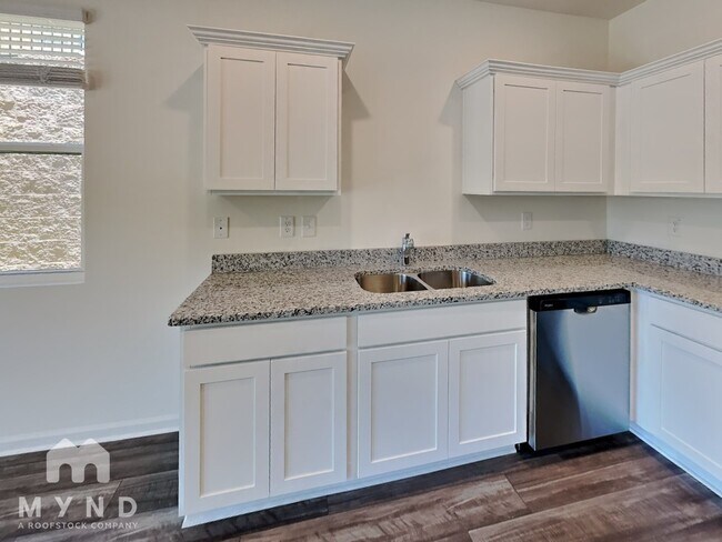 Building Photo - 3569 Bluebird Ct