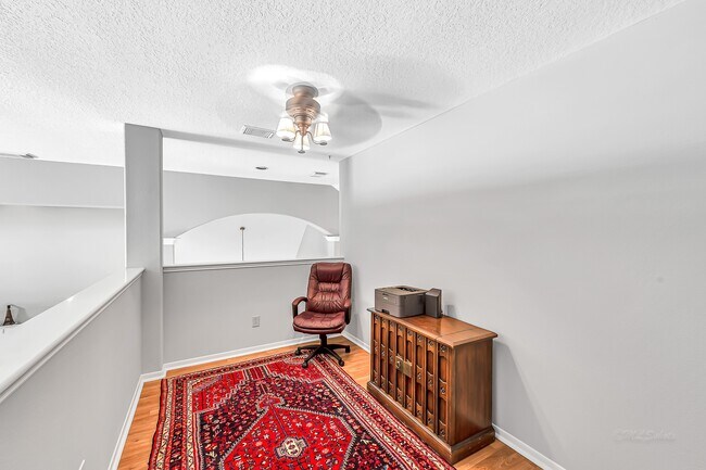 Building Photo - 23207 Willow Pond Pl