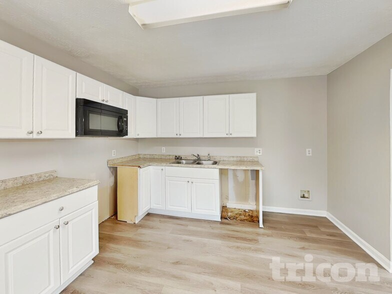 Building Photo - 416 Kelleytown Woods Pkwy