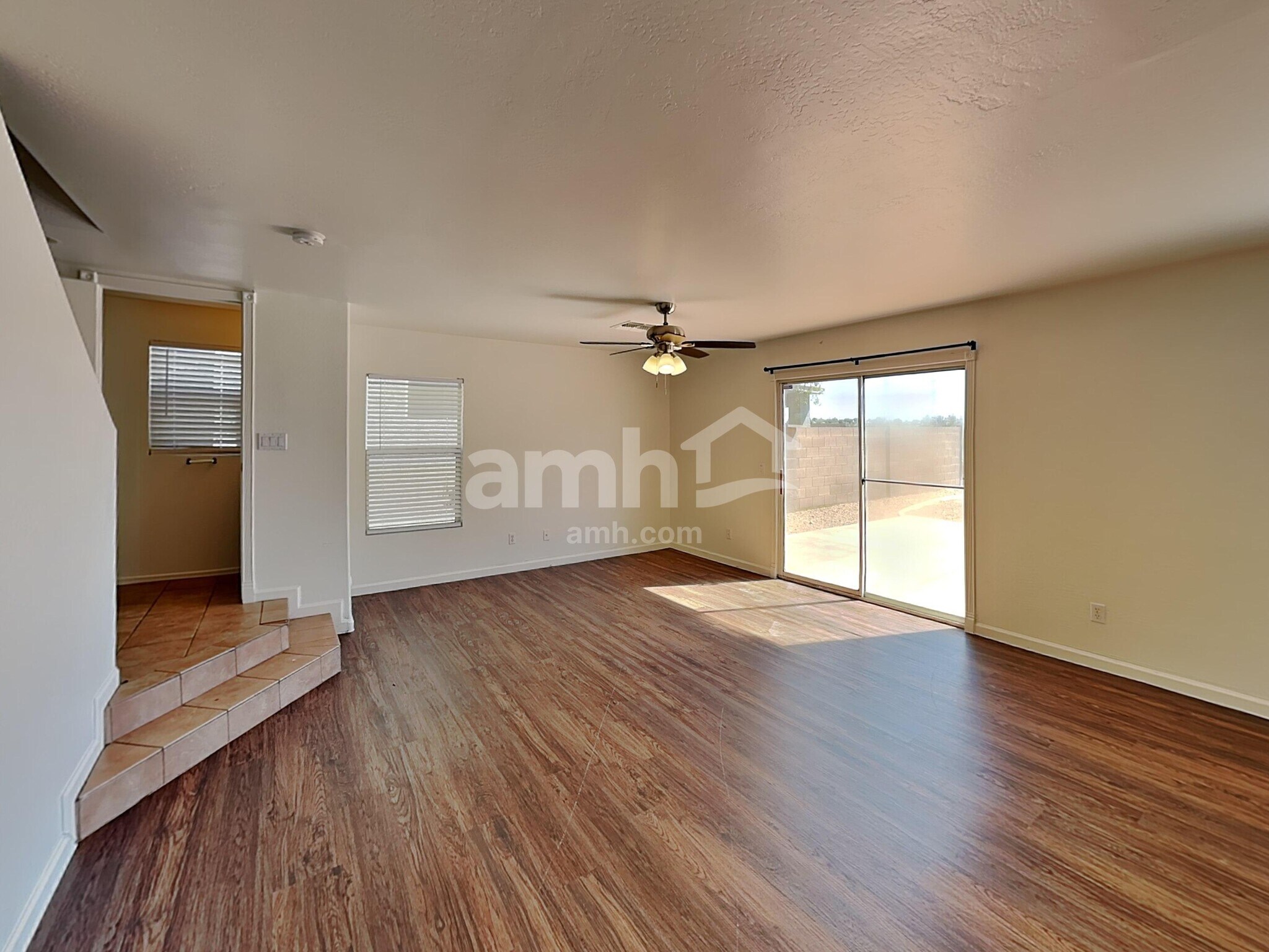 Building Photo - 11801 N Olive St