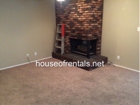 Building Photo - 3100 Edgewood Ct