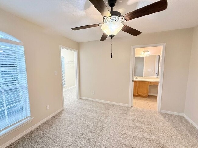 Building Photo - 5659 Tiger Woods Dr