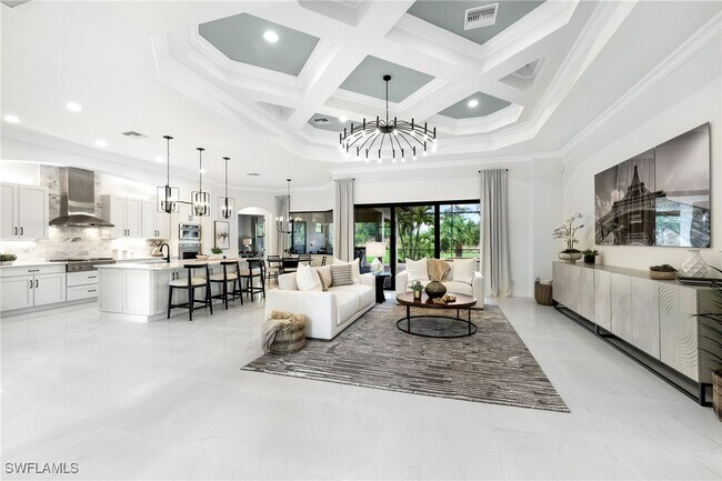 Building Photo - 6851 Lakewood Isle Dr