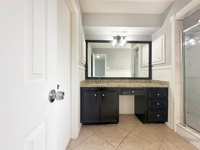 Building Photo - 6806 Winkleman Rd