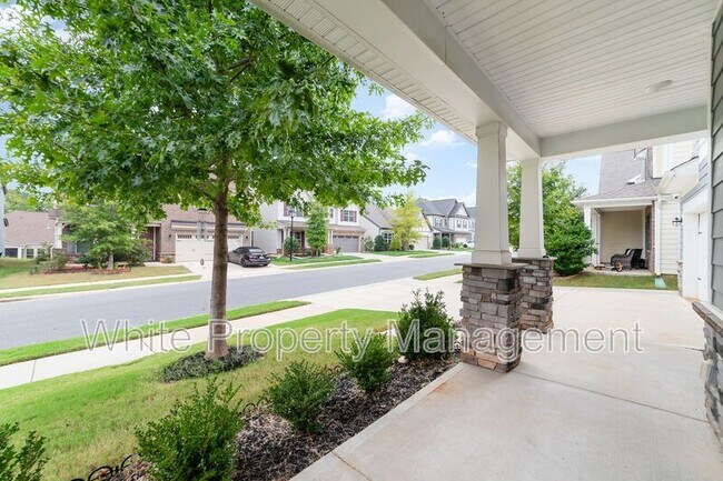 Building Photo - 757 Garrett Green Way