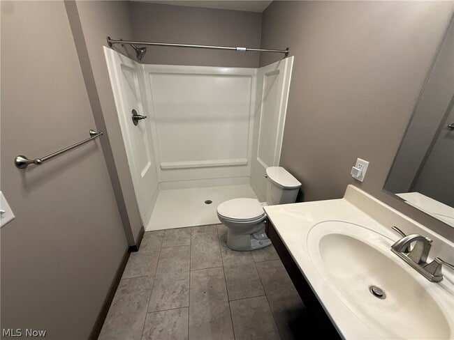 Building Photo - 244 Allen Ln SE