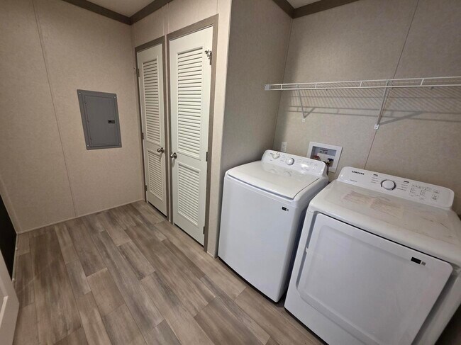 Building Photo - 175 N Michigan Ave