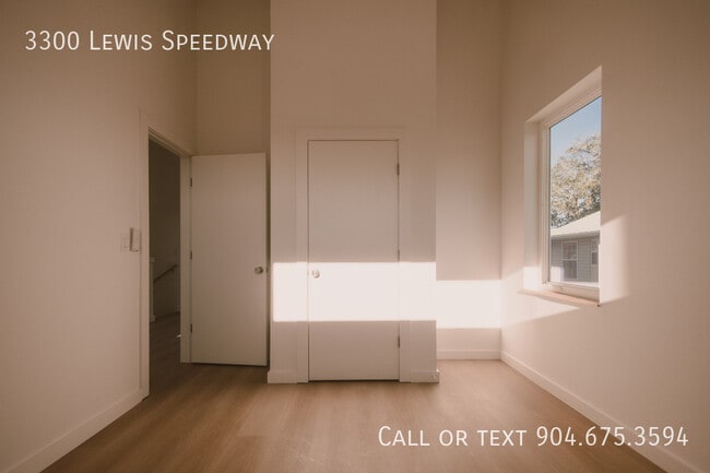 Building Photo - 3300 Lewis Speedway