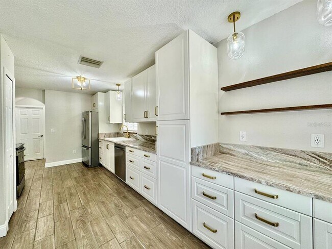 Building Photo - 13014 Fennway Ridge Dr