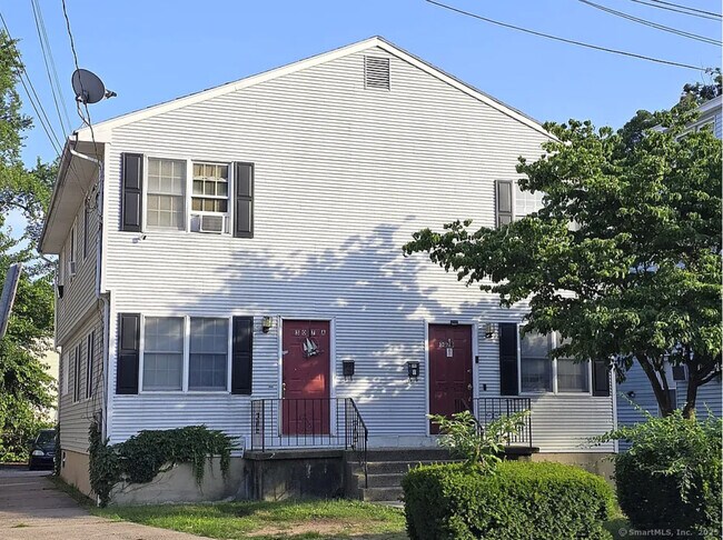 Building Photo - 307 Tolland St