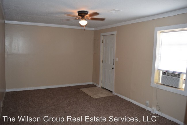 Building Photo - 722 Lena St