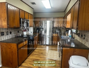 Building Photo - 3088 Napa Valley Dr