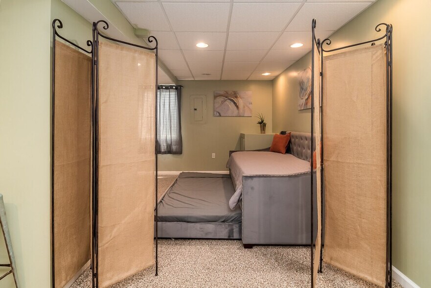 Building Photo - 2485 Red Hawk Ridge Ct