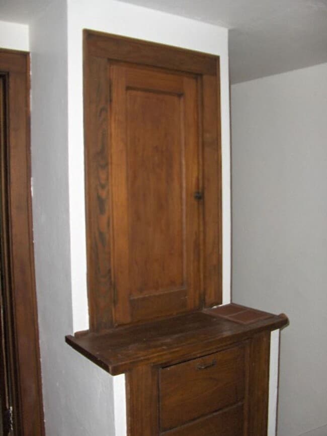 Building Photo - 713 Elmore St