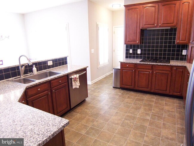 Building Photo - 12271 Harbor Town Cir