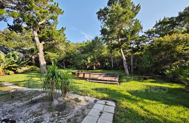 Building Photo - 218 N Ocean Trace Rd
