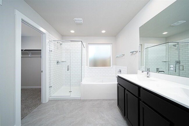 Building Photo - 7411 Victoria Brook Trace