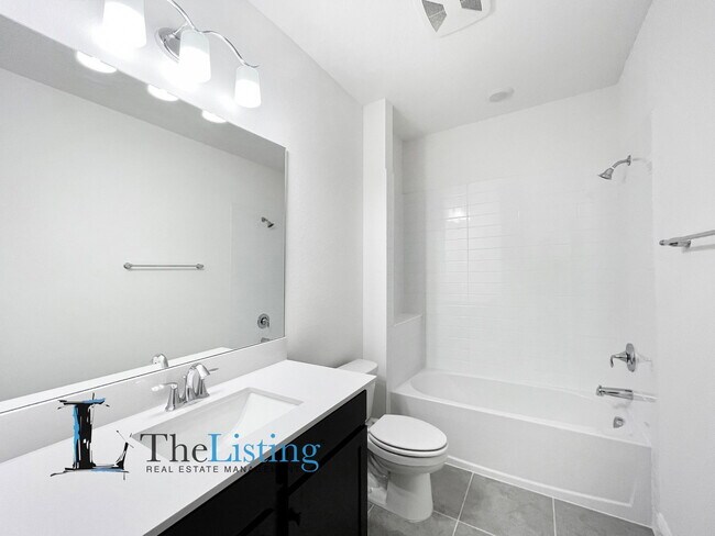 Building Photo - 3875 Knotty Pne St