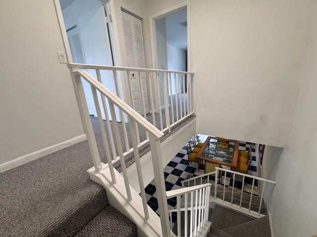 Building Photo - 8045 Eastlake Dr