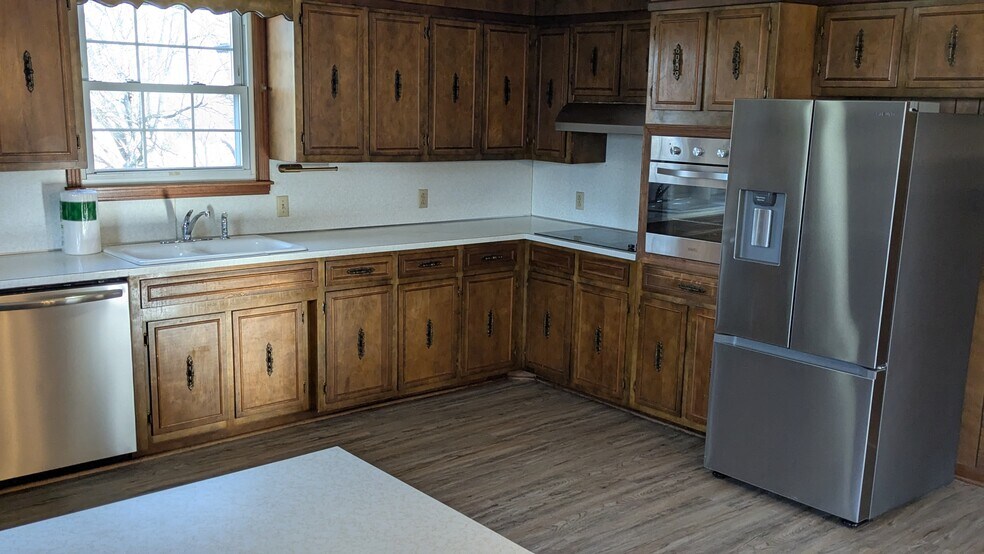 Building Photo - 226 Pigeon Roost Rd