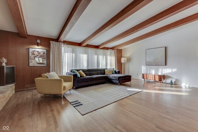 Building Photo - 111 McClellan Rd