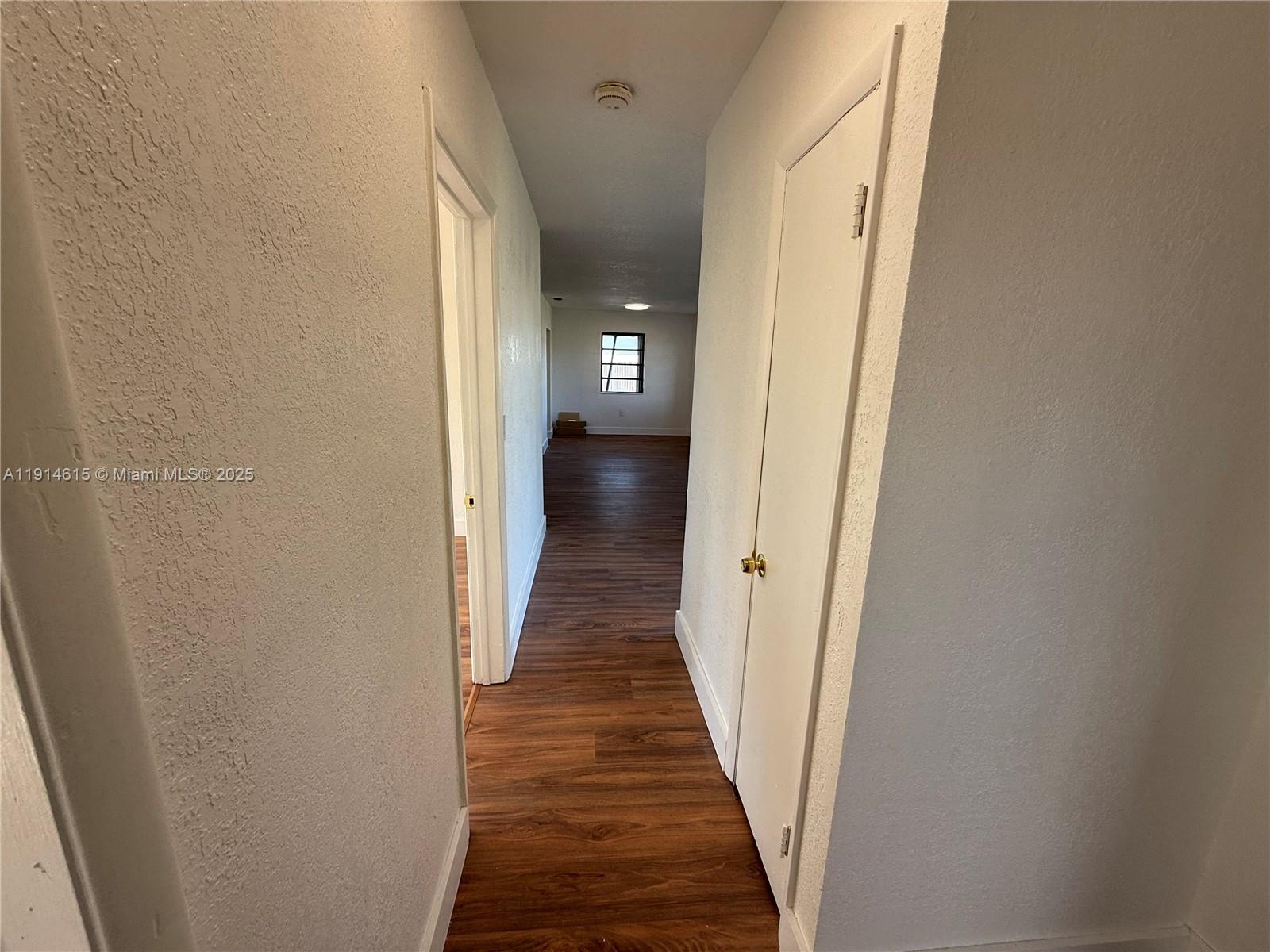 Building Photo - 1430 NW 176th Ter