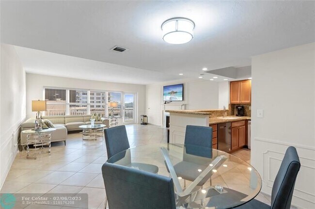 Building Photo - 3850 Galt Ocean Dr