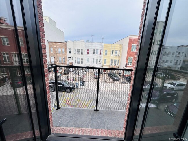 Building Photo - 1128 40th St