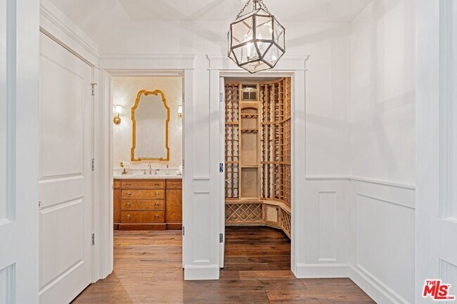 Building Photo - 14917 Valley Vista Blvd