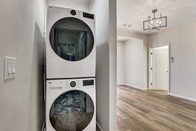 Building Photo - $3,549/mo – Brand-New 2 Bed / 2 Bath Private ADU – Agoura Hills | 800 Sq Ft