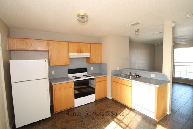 Building Photo - 4506 Jeff Scott Dr