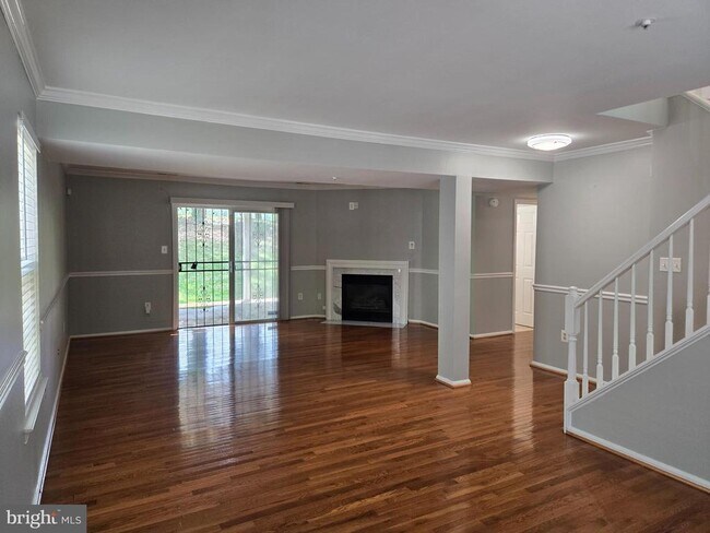 Building Photo - 5401 Riba Ct