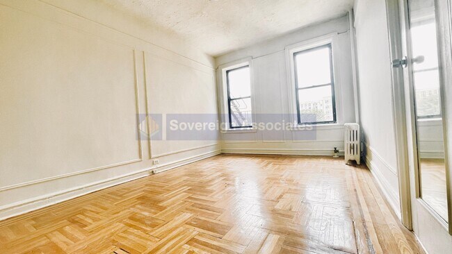 Building Photo - 660 Fort Washington Avenue