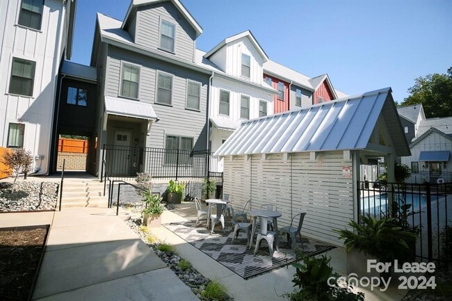 Building Photo - 4106 Anker Haus Drive