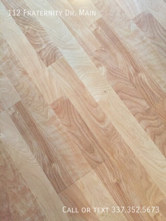 Building Photo - 112 Fraternity Dr