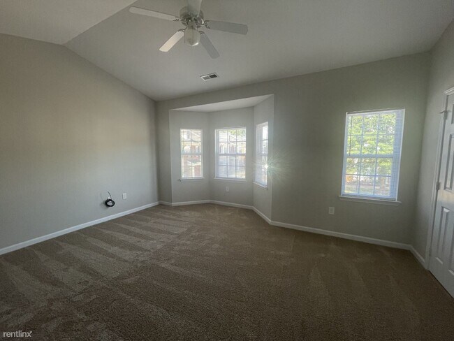 Building Photo - 3 br, 2.5 bath House - 204 Maynard Summit Way