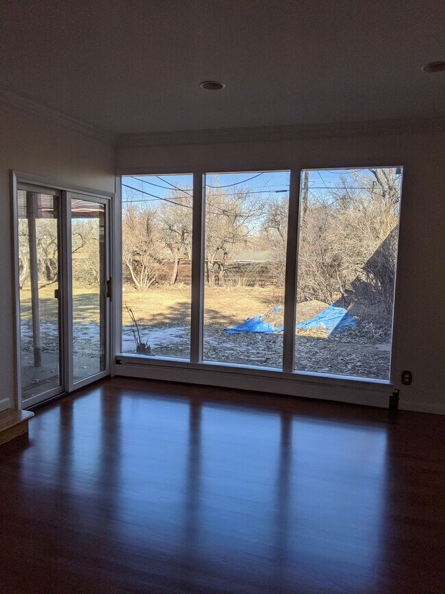 Building Photo - Beautiful Boulder Country Home - 4 Bed/2 Bath - Available July 3rd!