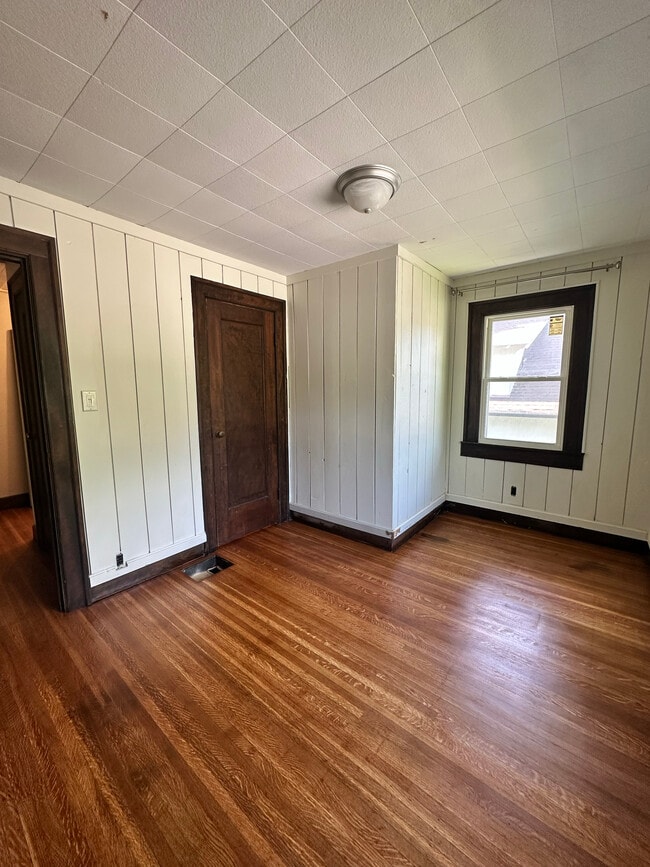 Building Photo - 5228 Carrollton Ave