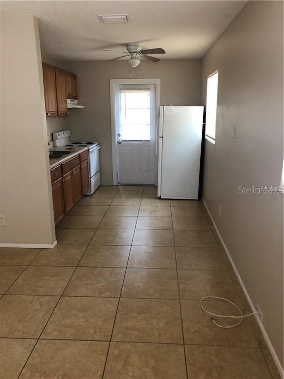 Building Photo - 2278 19th Ave SW