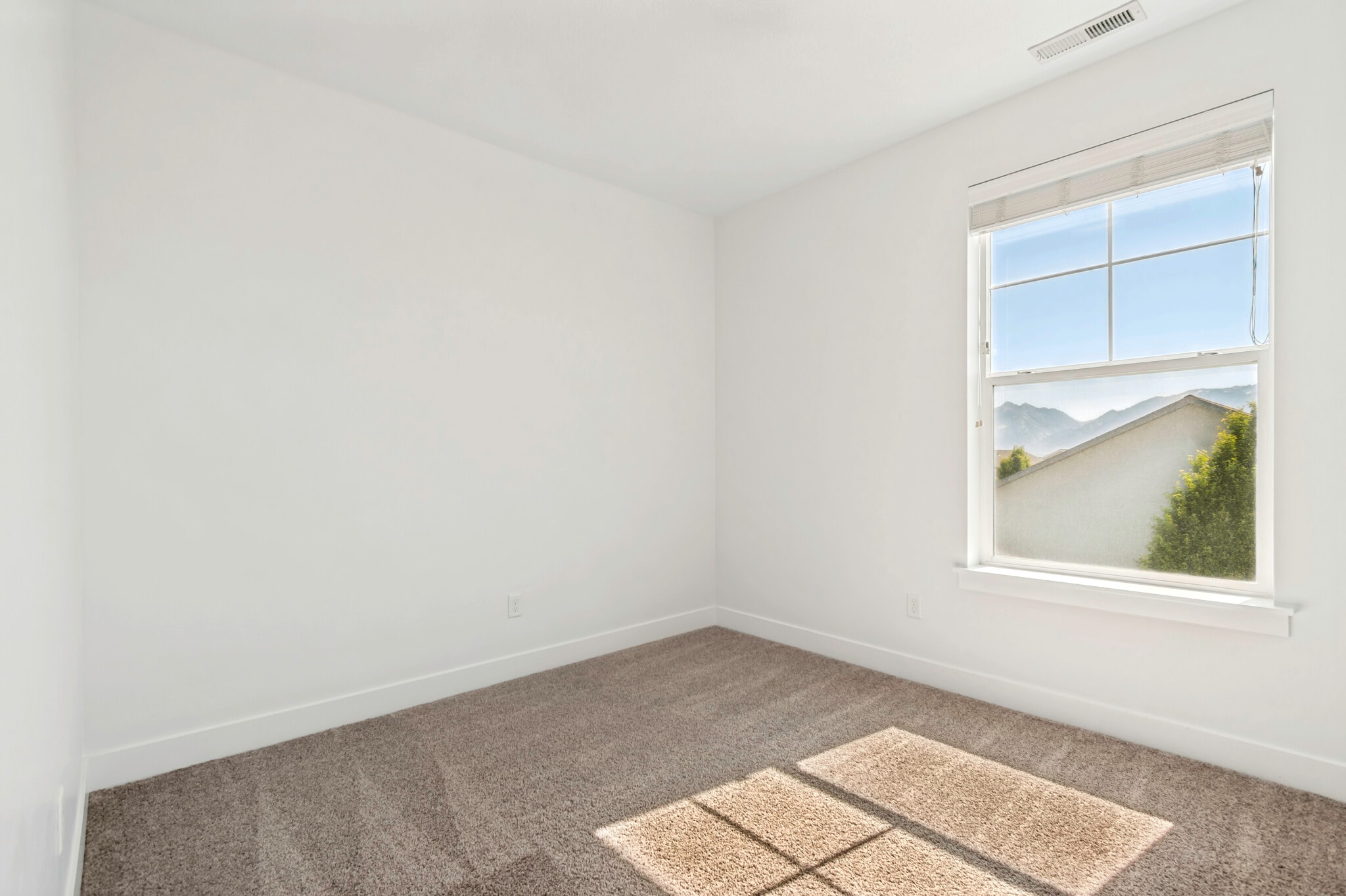 Building Photo - 12992 S Tortola Dr