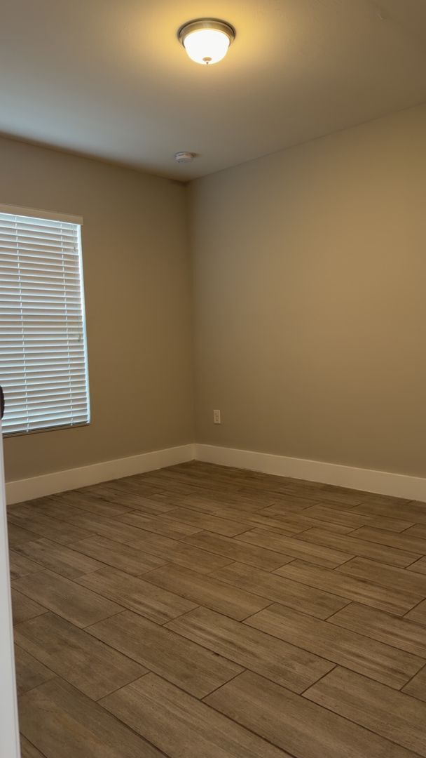 Building Photo - Duplex for rent on freshwater canal