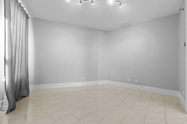 Building Photo - Canyon Falls Single-Story: Chef’s Kitchen, Office + Built-In BBQ Yard (3-Car)