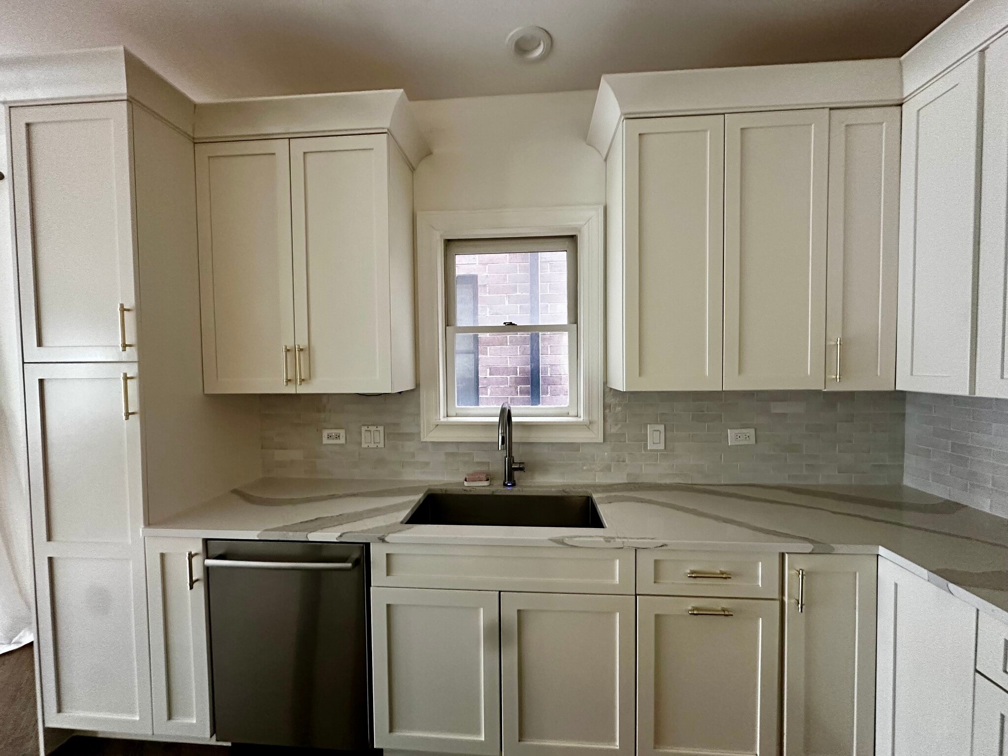 Building Photo - 1547 N North Park Ave