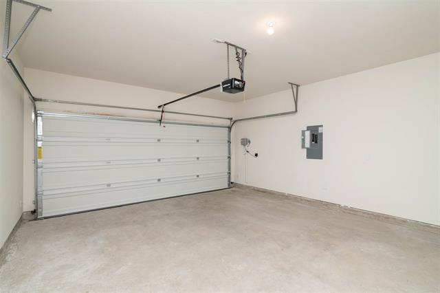 Building Photo - 229 Tate Ln