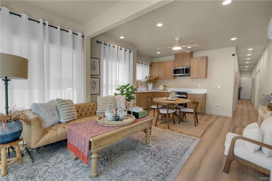 Building Photo - 1123 E Ocean Blvd