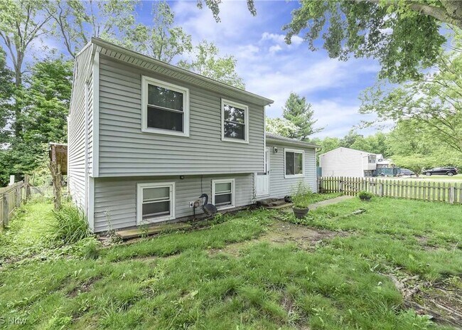 Building Photo - 9117 Wil Verne Dr