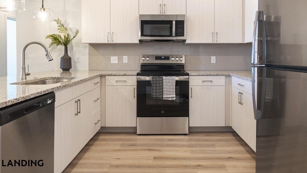 Building Photo - 10670 Jake Jabs Blvd