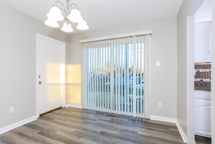 Building Photo - 250 Francisridge Dr