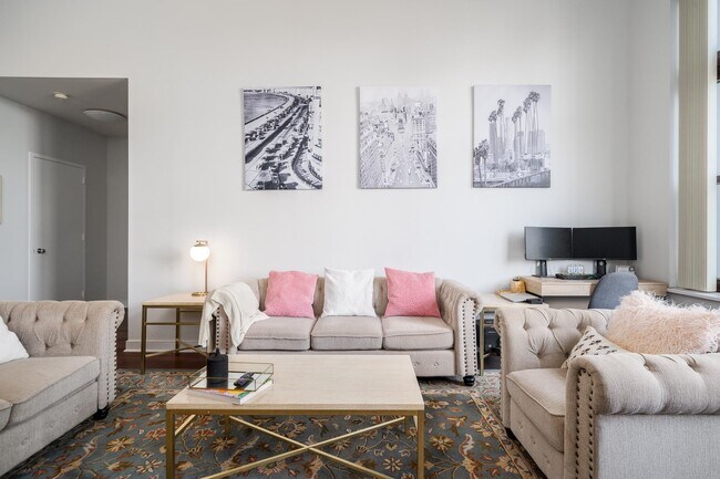 Building Photo - 1500 Washington St