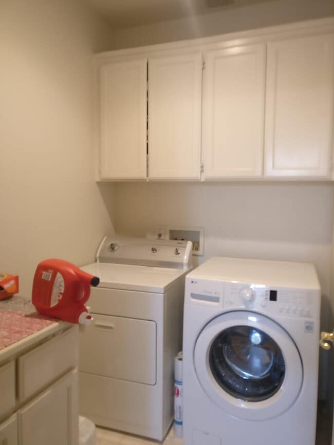 Building Photo - 15563 Harbor Way